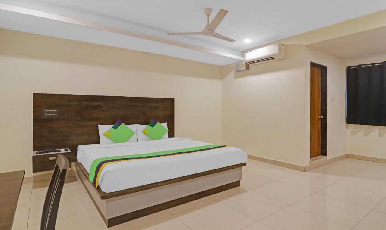 Hotel Treebo Tee Hajdarabad Zewnętrze zdjęcie