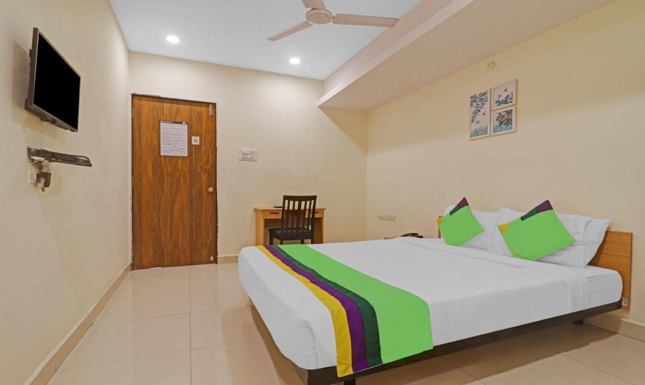 Hotel Treebo Tee Hajdarabad Zewnętrze zdjęcie
