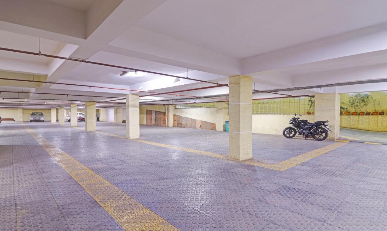 Hotel Treebo Tee Hajdarabad Zewnętrze zdjęcie